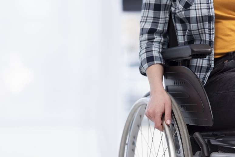 Cerca de 55% das pessoas com deficiência que trabalhavam tinham ocupações informais