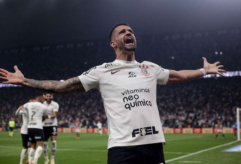 SP - Sao Paulo - 09/02/2023 - SUPERCOPA DO BRASIL FEMININA 2023,  CORINTHIANS X INTERNACIONAL - Diany Corinthians player celebrates his goal  during a match against Internacional at Arena Corinthians stadium for