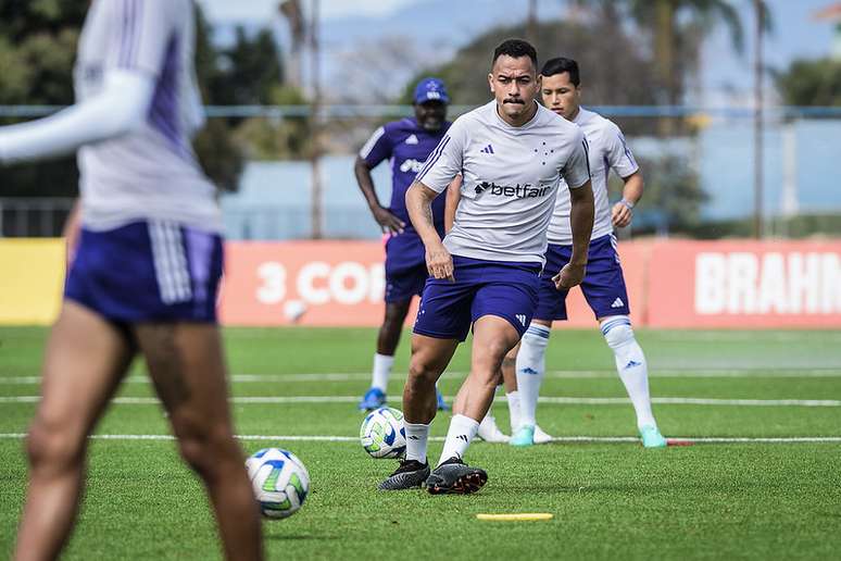 Papagaio durante seu primeiro treinamento no Cruzeiro –