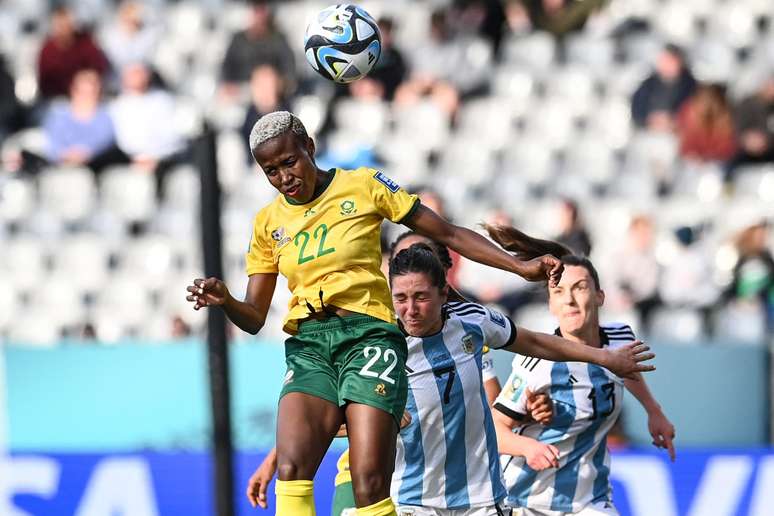 AS ATUAL - Jogo entre Brasil e África termina em 0 a 0