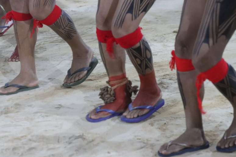 Festival Ag&ocirc; e Semin&aacute;rio Fealha dos Povos Indigenas, Canto e Dan&ccedil;a com povo Fuini-&ocirc; e mulheres do Alto Xingu