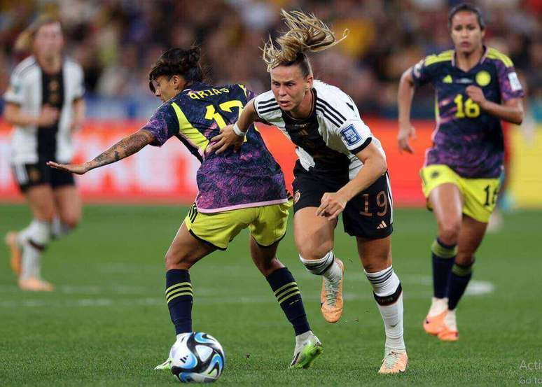 Klara Buehl e Carolina Arias em Alemanha x Colômbia – Cameron Spencer/Getty Images