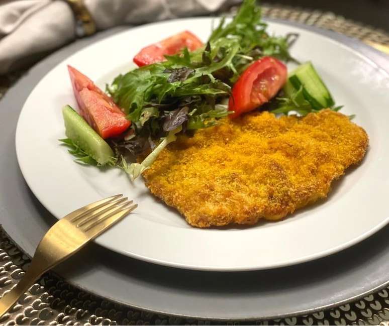 MILANESA SUÍNA SEM FRITAR