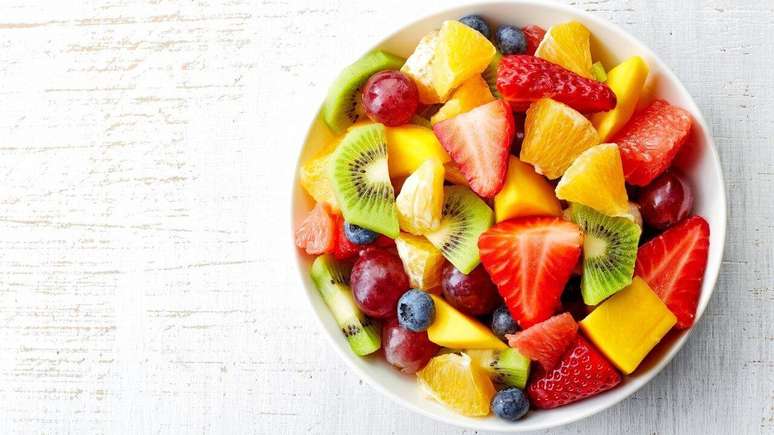 Frutas com baixas calorias /