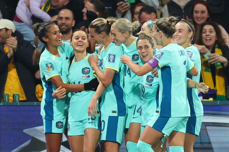 Grande exibição da Austrália classifica Matildas às oitavas da Copa (Robert Cianflone/Getty Images) Grande exibição da Austrália classifica Matildas às oitavas da Copa (Robert Cianflone/Getty Images)