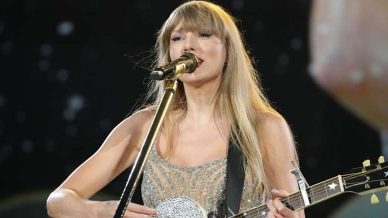 Taylor Swift dá bônus de US$ 100 mil para cada um dos caminhoneiros que trabalharam na 'The Eras Tour'