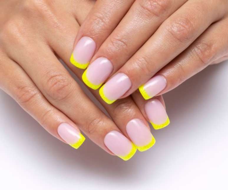 Jeitos diferentes de pintar as unhas: confira - Vida e Moda