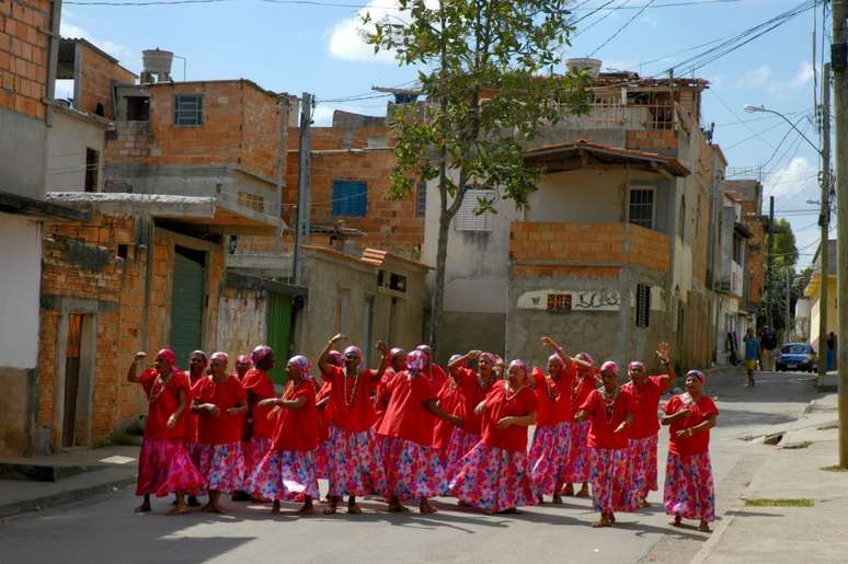Grupo Meninas de Sinhá pertence ao Aglomerado do Alto Vera Cruz, na periferia de Belo Horizonte