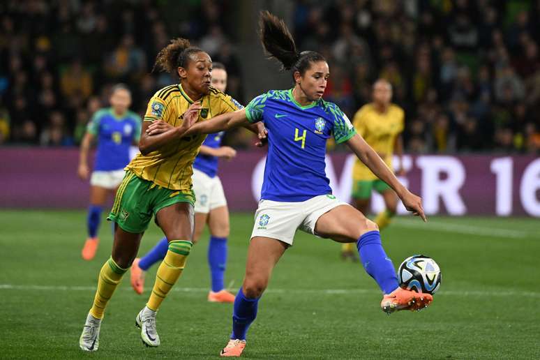 Futebol feminino - Terra