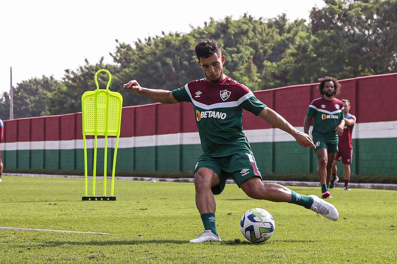 Fluminense deve jogar com time reserva contra o Palmeiras, na