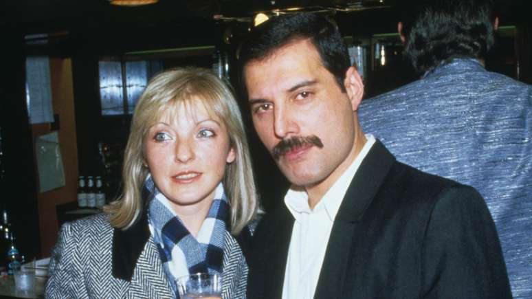 Freddie Mercury dan Mary Austin