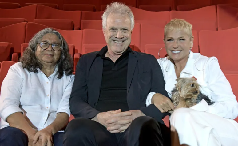 Marlene Mattos, Pedro Bial e Xuxa em reencontro para gravação da série