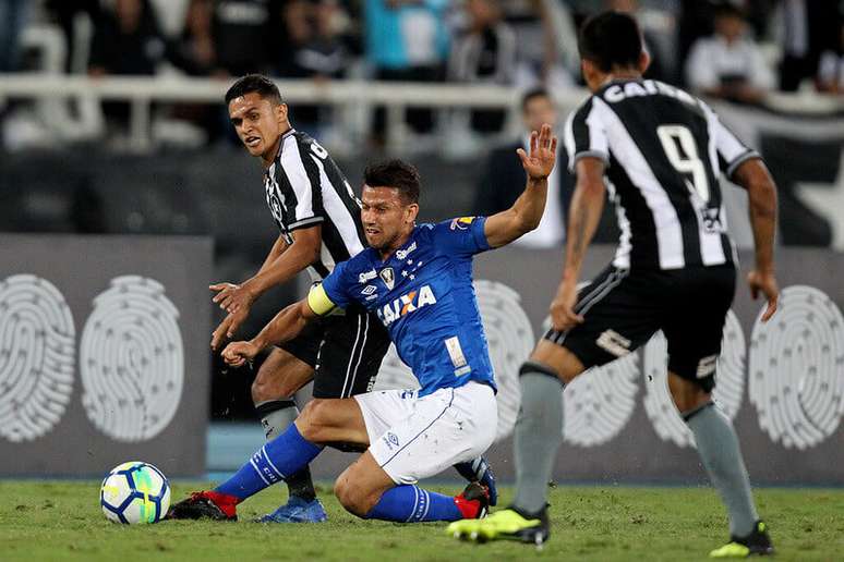 Botafogo x Cruzeiro: Saiba como assistir ao jogo AO VIVO online