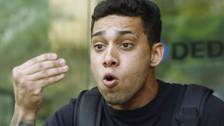 Imprisoned, Gabriel Monteiro marries inside the prison, says the journalist