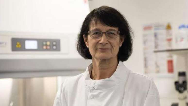 Para Jenny Harries, &eacute; evidente que a covid-19 n&atilde;o foi um acontecimento isolado