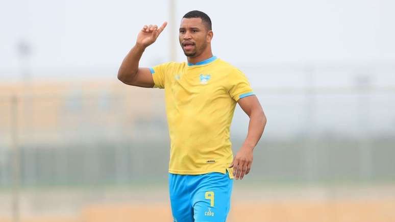 Conhecido como Morotó, o jogador ainda postou um story no Instagram reforçando suas falas homofóbicas