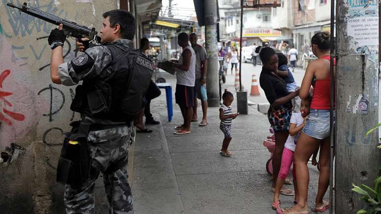 Pesquisa mostra como guerra s drogas afeta sa de de quem convive