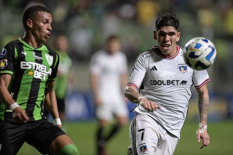 Vasco confirms the transfer of part of the Palacios rights to Colo-Colo
