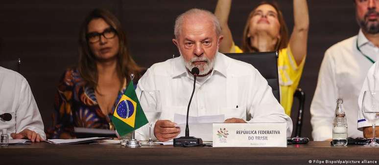 Países da Organização do Tratado de Cooperação Amazônica evitam traçar metas concretas em declaração da Cúpula da Amazônia