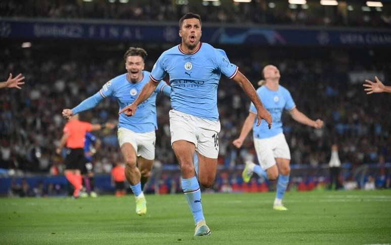 Manchester City busca chegar a marca de cinco jogos de