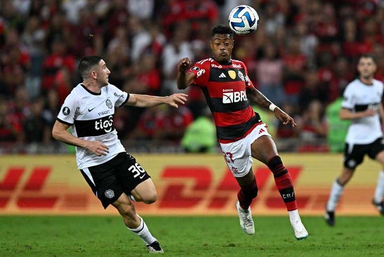 Flamengo x Olimpia: onde assistir ao vivo, horário e escalações do