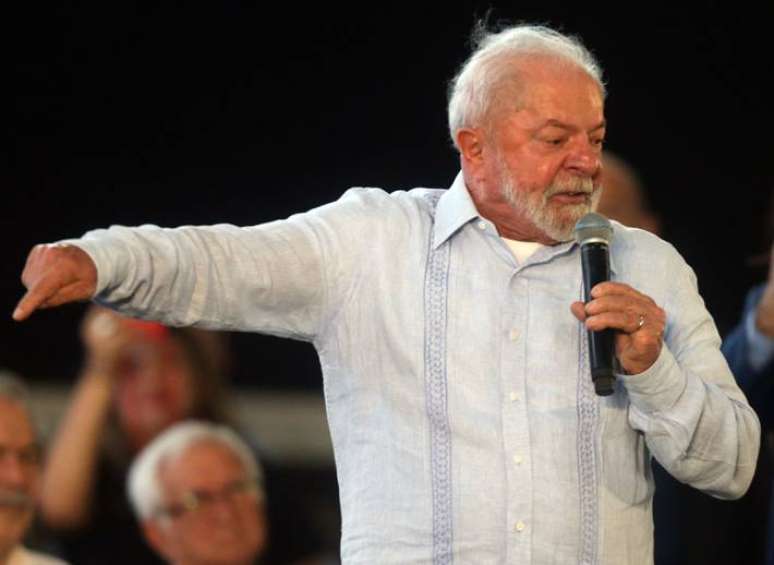 O presidente Luiz Inácio Lula da Silva durante ato em Campo Grande, no Rio