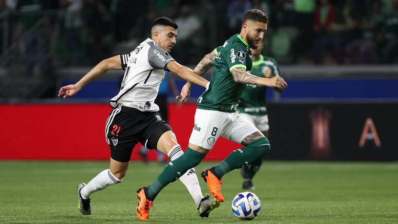 Palmeiras vence Atlético-MG e pode empatar jogo de volta da Libertadores