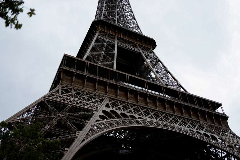The Eiffel Tower was evacuated in Paris after a bomb threat