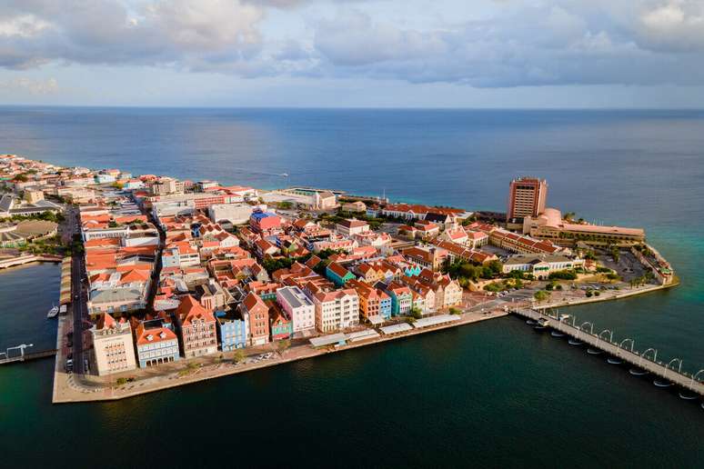 Onde fica Curaçao? O que fazer na ilha holandesa do Caribe? Preços