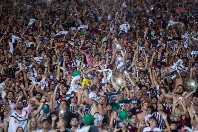 Libertadores: torcida do Fluminense esgota ingressos para jogo contra o  Olimpia