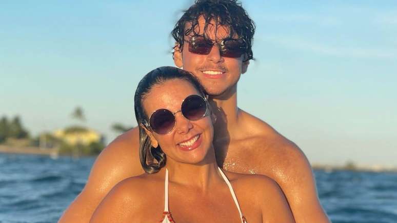 Carla Perez’s son shows off on the internet and the mother reacts: ‘Get dressed’