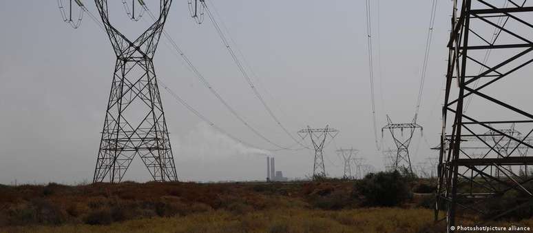 Queda de energia estaria associada a uma "sobrecarga" em linhas de transmissão no Ceará