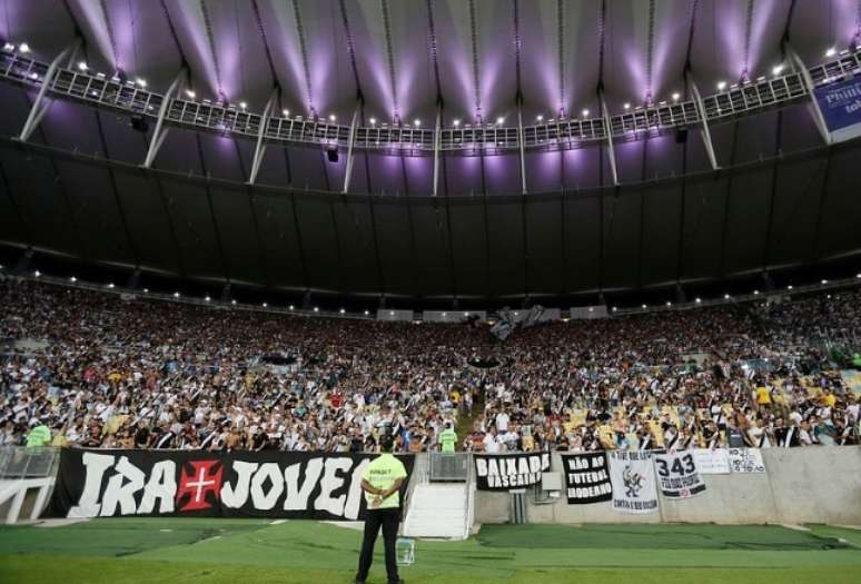 Torcida Vasco Maracanã