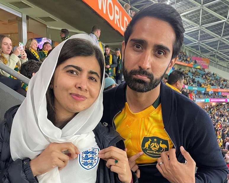 Malala Yousafzai torceu para a Inglaterra na semifinal da Copa