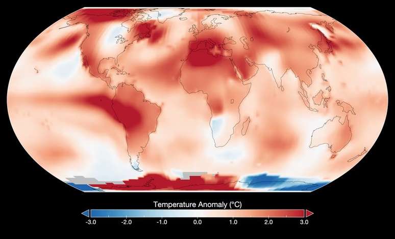 Este mapa mostra anomalias de temperatura global para julho de 2023, de acordo com a análise de cientistas