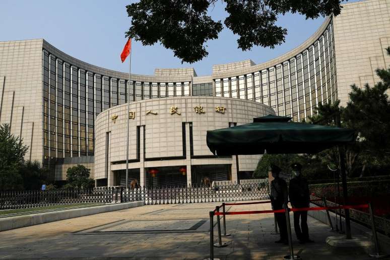 Prédio do Banco do Povo da China em Pequim
30/09/2022 REUTERS/Tingshu Wang