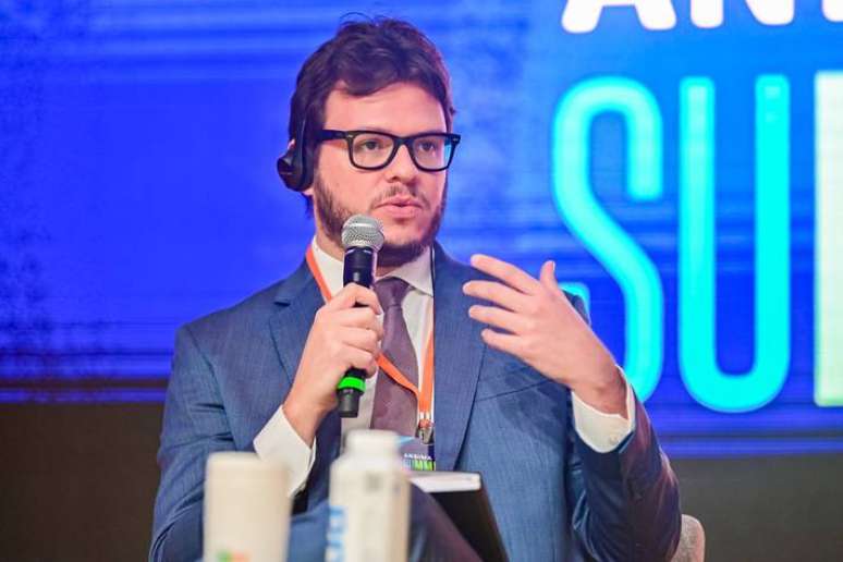 Respons&aacute;vel para &aacute;rea de sustentabilidade da pasta afirma que, se Pa&iacute;s criar uma legisla&ccedil;&atilde;o muito diferente para a &aacute;rea, perder&aacute; espa&ccedil;o no mercado