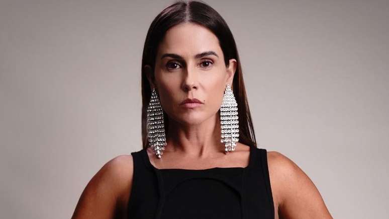 Deborah Secco details the characteristics of her husband’s private part