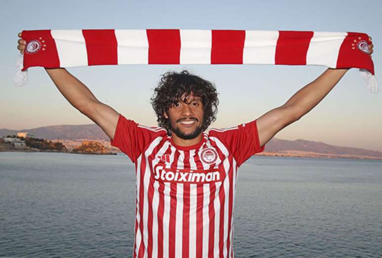 Gustavo Scarpa é o novo reforço do Olympiacos –