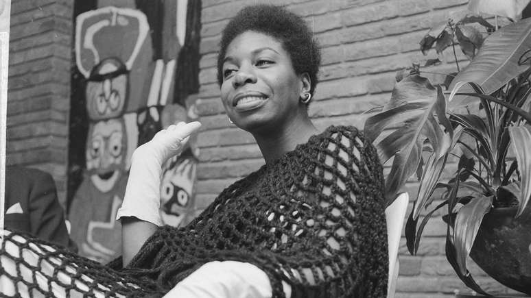 Nina Simone colocava debatia assuntos importantes em sua música, como a desigualdade racial