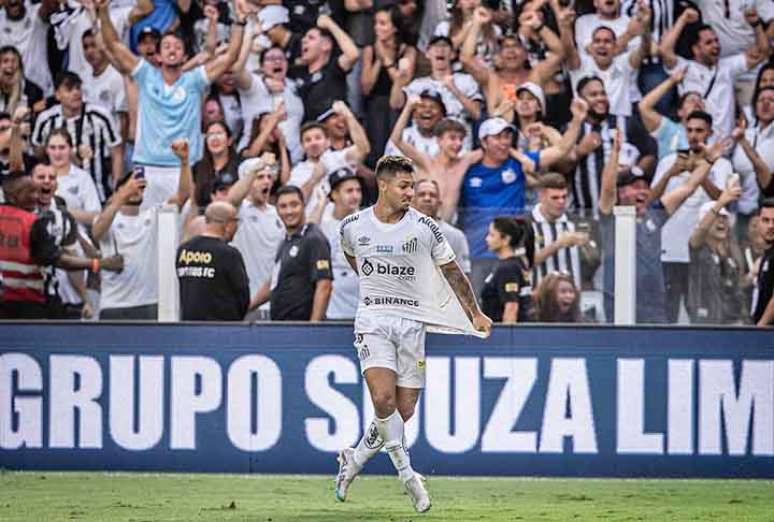 Corinthians segura Grêmio e respira na luta contra rebaixamento