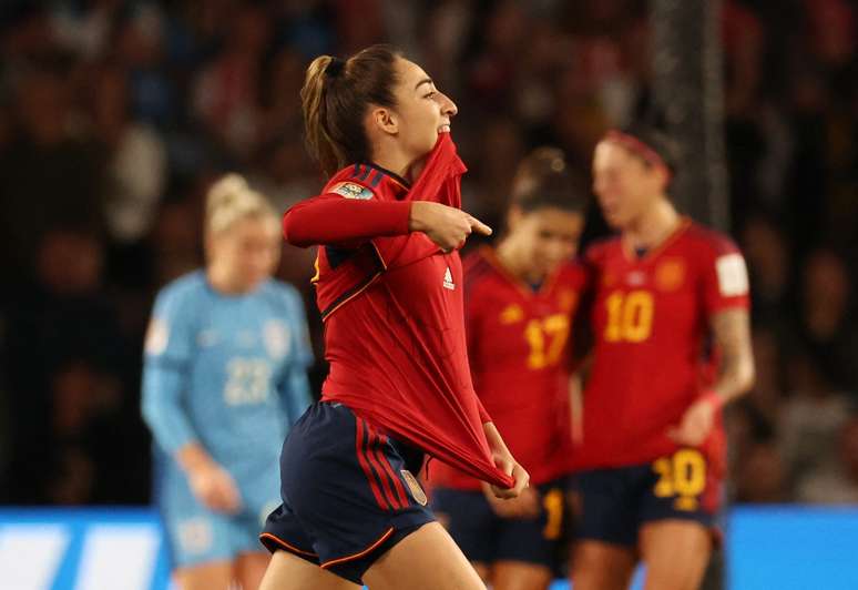  Olga Carmona comemora gol da Espanha