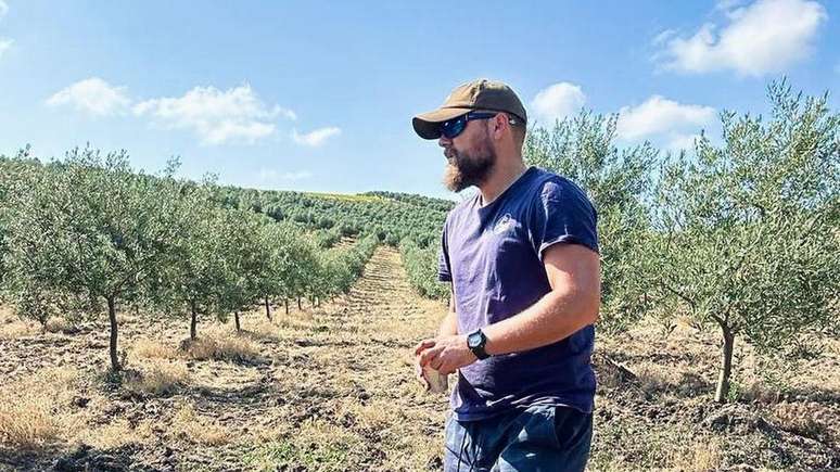 'Acontece algo que nunca aconteceu na história: não sabemos se vamos chegar a setembro-outubro com azeite na Espanha', diz o agricultor andaluz Tomy Rohde