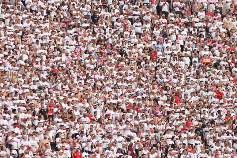 São Paulo anuncia parcial de ingressos para partida contra o Grêmio -  Gazeta Esportiva