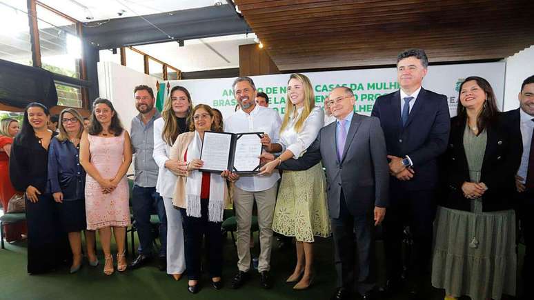 "O feminicídio zero significa pôr fim à toda escalada [de violência] até o feminicídio", disse Cida Gonçalves, ministra das Mulheres