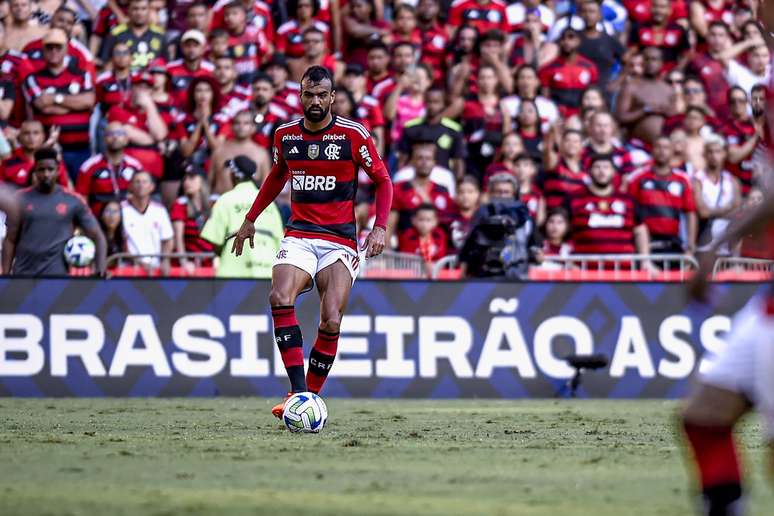 Fabrício Bruno durante partida do Flamengo no Maracanã –