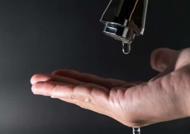 Water will run out in 20 neighborhoods this Tuesday in Porto Alegre