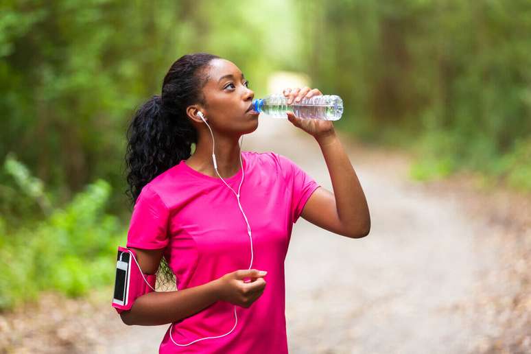 Acompanhamento nutricional durante a dieta evita problemas de saúde