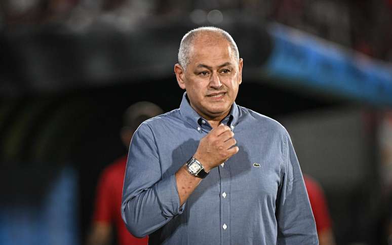 Técnico do Olimpia conta como pretende encarar o Fluminense