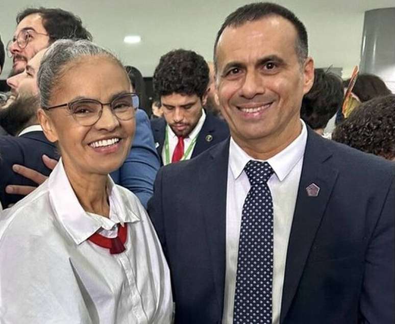 A ministra do Meio Ambiente, Marina Silva, ao lado de Sérgio Xavier, nomeado para o Fórum Brasileiro de Mudança do Clima.